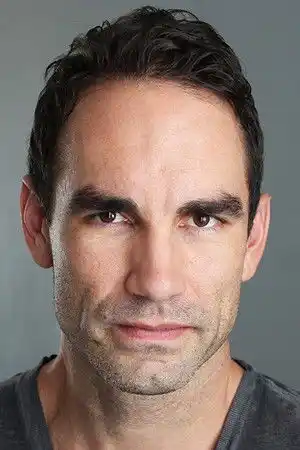 Aaron Farb fotoğrafı