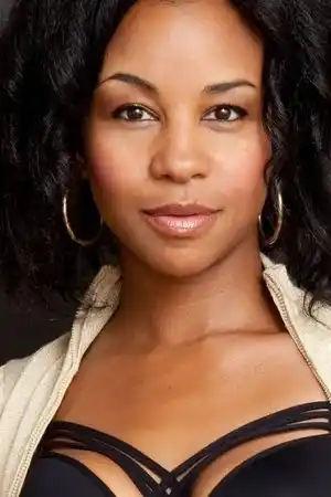 Aasha Davis fotoğrafı