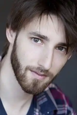 Adam Bernett fotoğrafı