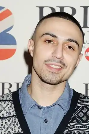 Adam Deacon fotoğrafı