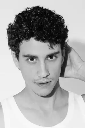 Adam DiMarco fotoğrafı