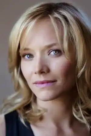 Adrienne Pickering fotoğrafı