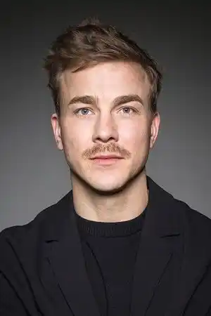 Albrecht Schuch fotoğrafı