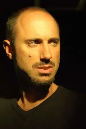 Alex Manugian fotoğrafı