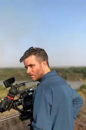 Alex Parkinson fotoğrafı