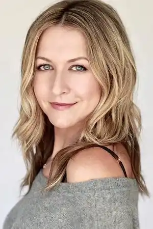 Ali Hillis fotoğrafı