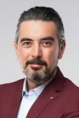Ali İhsan Varol fotoğrafı