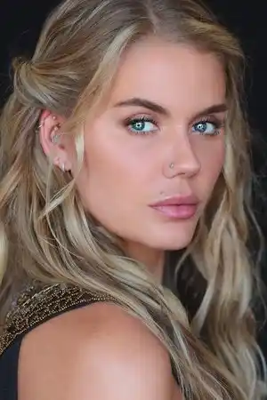 Alice Tate fotoğrafı