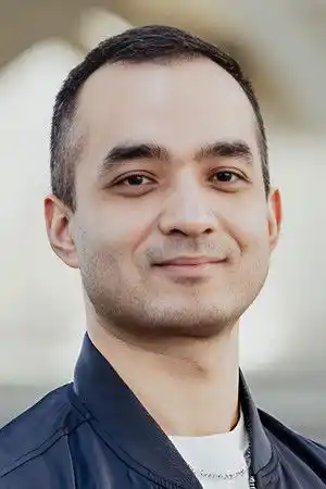 Alicher Adill fotoğrafı
