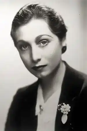 Aline MacMahon fotoğrafı