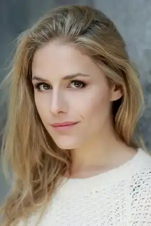 Alix Wilton Regan fotoğrafı