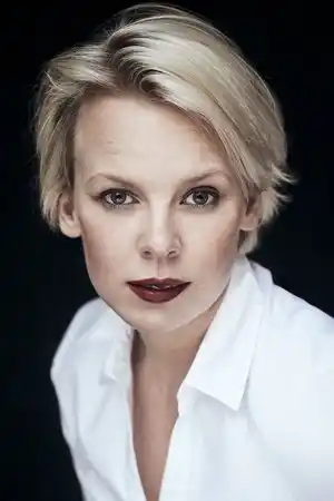 Alma Pöysti fotoğrafı