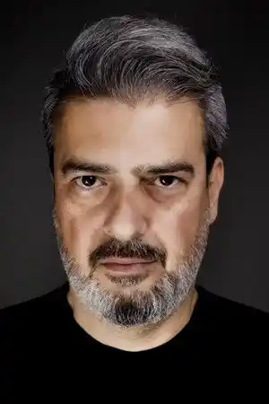 Alper Kut fotoğrafı