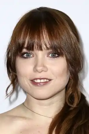 Amanda Fuller fotoğrafı