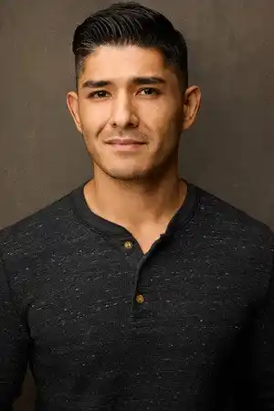Andrew Ghai fotoğrafı