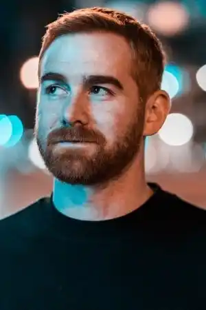 Andrew Santino fotoğrafı