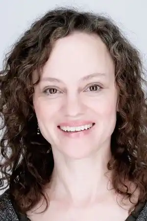 Angela Bettis fotoğrafı