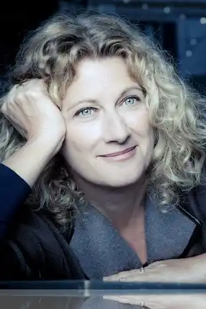 Angela Finocchiaro fotoğrafı