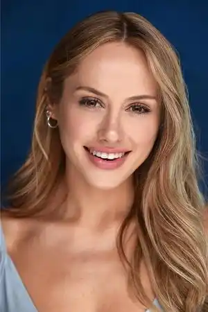 Angela Halili fotoğrafı