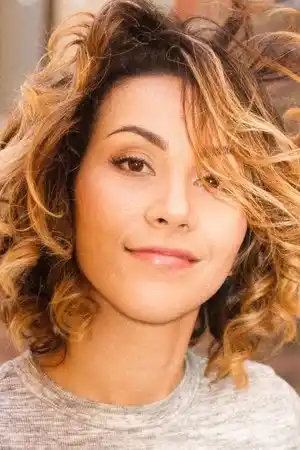 Angie Teodora Dick fotoğrafı