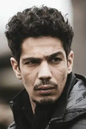 Anis Benbatoul fotoğrafı