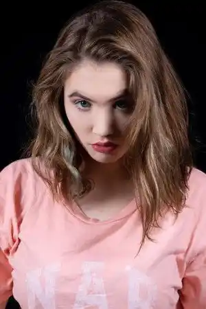 Anna Clary fotoğrafı