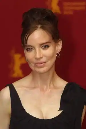 Anna Thomson fotoğrafı