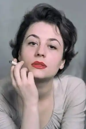 Annie Girardot fotoğrafı