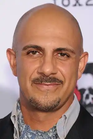 Anthony Azizi fotoğrafı