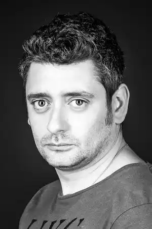 Anton Eldarov fotoğrafı