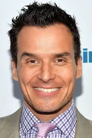 Antonio Sabàto, Jr. fotoğrafı