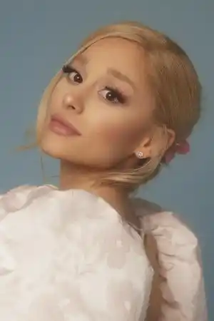 Ariana Grande fotoğrafı