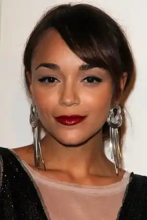 Ashley Madekwe fotoğrafı