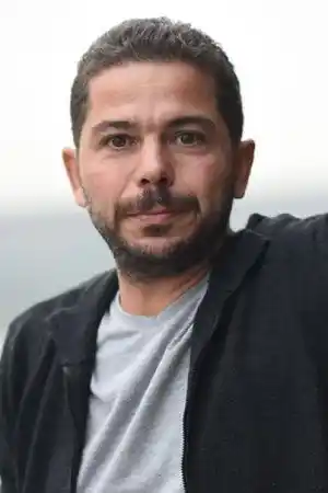 Atılay Uluışık fotoğrafı