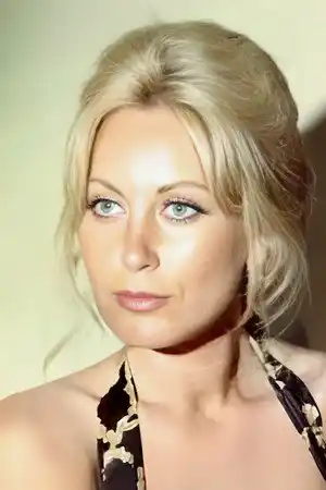 Aynur Aydan fotoğrafı
