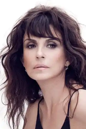 Ayşegül Aldinç fotoğrafı
