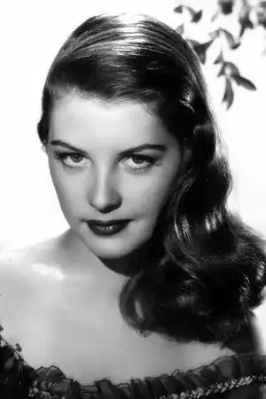 Barbara Bates fotoğrafı