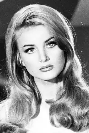 Barbara Bouchet fotoğrafı