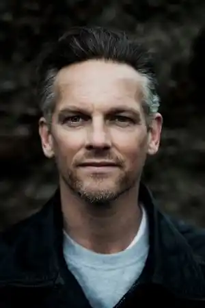 Barry Atsma fotoğrafı