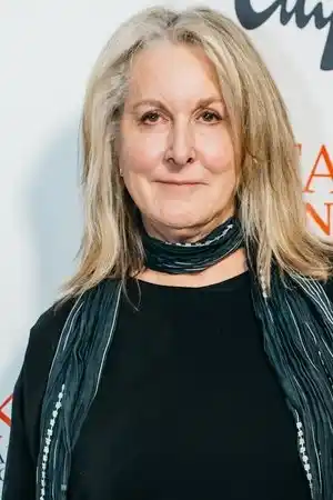 Betty Thomas fotoğrafı