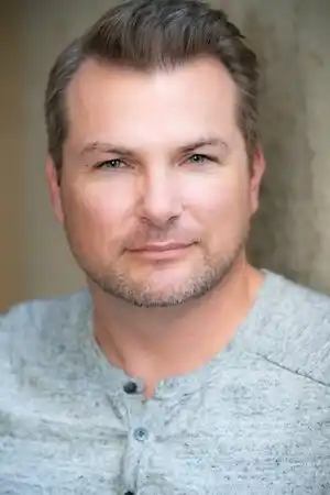 Brad Hawkins fotoğrafı