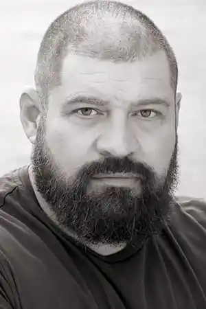 Brad William Henke fotoğrafı