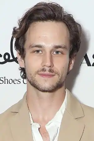 Brandon Flynn fotoğrafı
