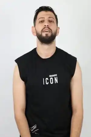 Burak Bulut fotoğrafı