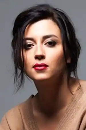 Burcu Gönder fotoğrafı