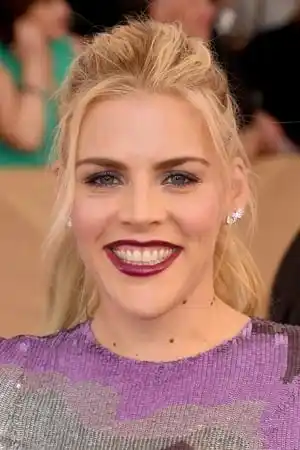 Busy Philipps fotoğrafı