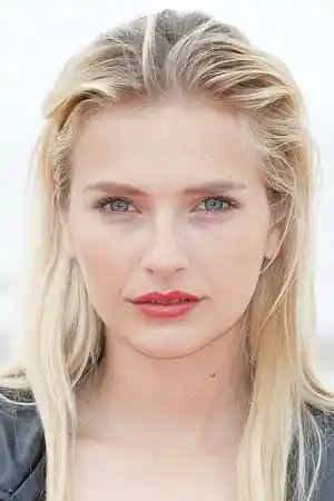 Camille Razat fotoğrafı