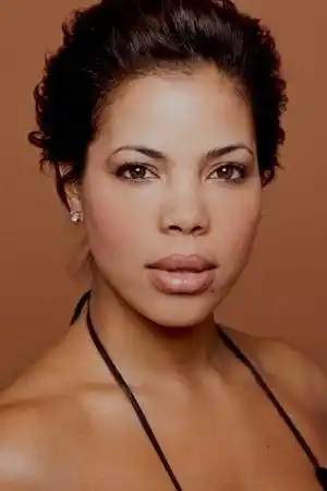 Candice Coke fotoğrafı
