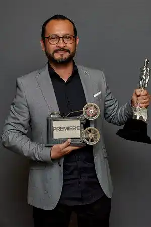 Carlos Contreras fotoğrafı