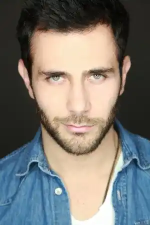 Carlos Ferro fotoğrafı